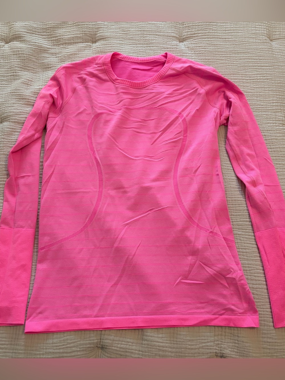 Lululemon Women’s Bright Pink Long Sleeve Run Swiftly Top SZ 10